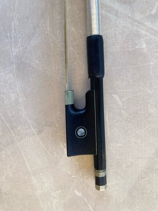 Violín 4/4 con funda y arco fibra carbono