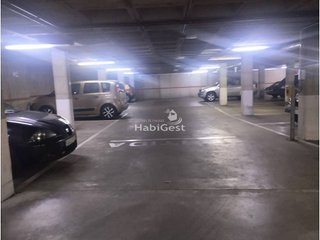 Garaje en alquiler en Centre en Girona