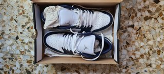 Nike Air Jordan 1 Low Azul y Blanco