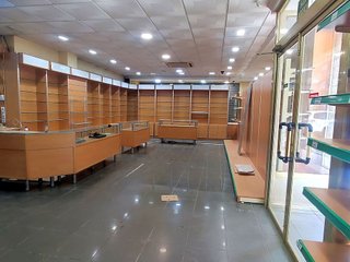Local comercial en alquiler en Nueva Andalucía en Almería