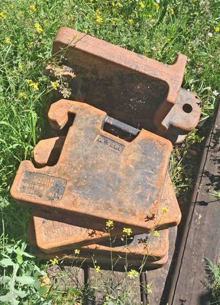 5 Contrapesos 47 Kgs Tractor Case Máximum.