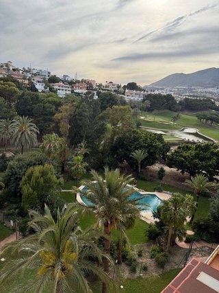 Piso en alquiler en Torrequebrada en Benalmádena