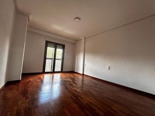 Piso en alquiler en Estación en Ávila