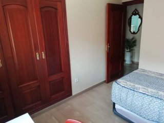 Piso en alquiler en Huerta de la Reina - Trassierra en Córdoba