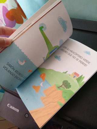 Simón viaja un montón El país de las letras