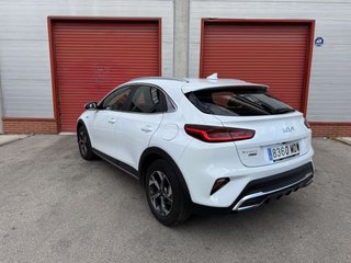 Kia XCeed 1.5 MHEV iMT Drive