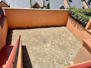 Casa adosada en alquiler en Bola de Oro - Serrallo en Granada