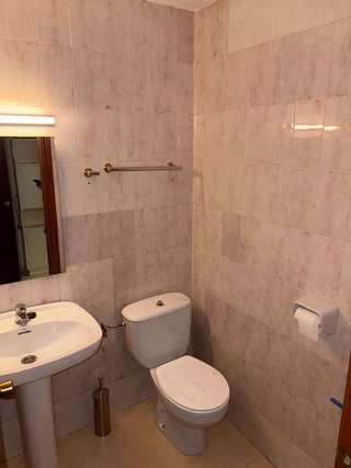 Local comercial en alquiler en Hospital en Jaén