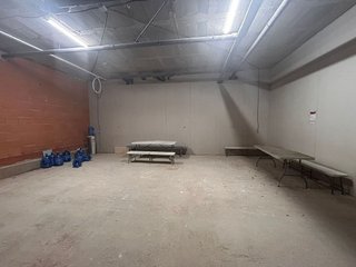 Local comercial en alquiler en La Jota en Zaragoza
