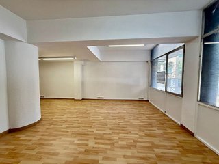 Oficina en alquiler en Sant Antoni en Barcelona