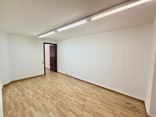 Oficina en alquiler en Sant Antoni en Barcelona