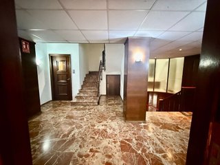 Oficina en alquiler en Sant Antoni en Barcelona