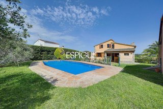 Chalet en venta en Cabanyes-Mas Ambrós-Mas Pallí en Calonge