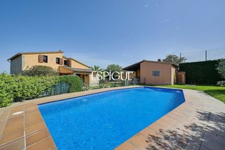 Chalet en venta en Cabanyes-Mas Ambrós-Mas Pallí en Calonge