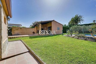 Chalet en venta en Cabanyes-Mas Ambrós-Mas Pallí en Calonge