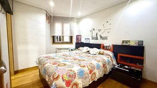 Piso en alquiler en Residencia en Ourense