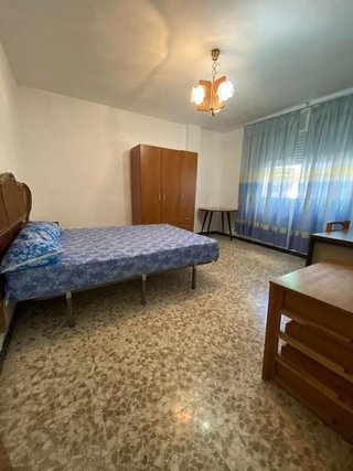 Piso en alquiler en Camino de Ronda - Rosaleda en Granada
