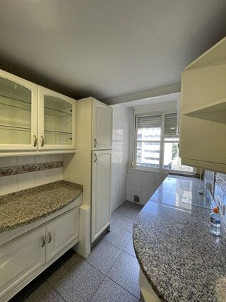 Piso en alquiler en Colores - Entreparques en Sevilla