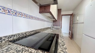 Ático en alquiler en Martín Carpena - Torre del Río en Málaga
