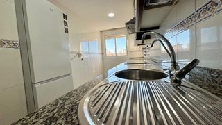 Ático en alquiler en Martín Carpena - Torre del Río en Málaga