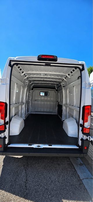 Peugeot Boxer 2021