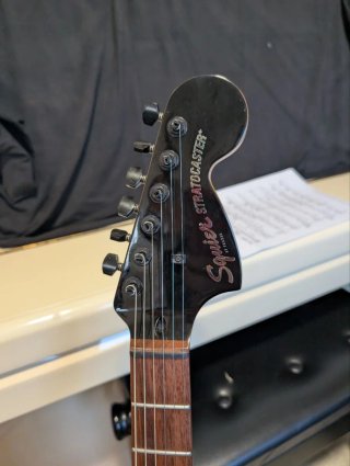 Squier Stratocaster Special HT Guitarra Eléctrica