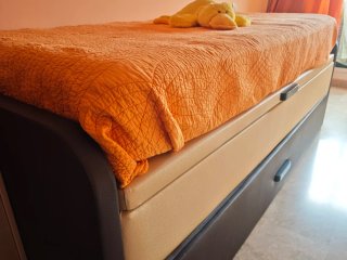 Cama nido con doble cama y canapé