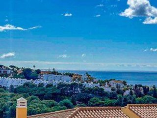 Piso en alquiler en Torrequebrada en Benalmádena