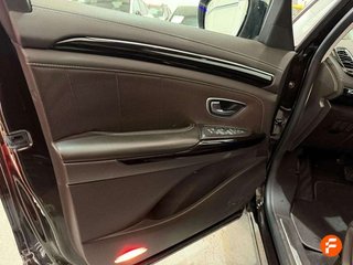 Renault Espace Initiale Paris Energy dCi 118kW TT EDC - 5P (2017)