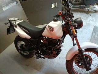 Hyosung Karion Naked Moto