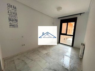 Piso en venta en Puerta de Murcia - Colegios en Ocaña
