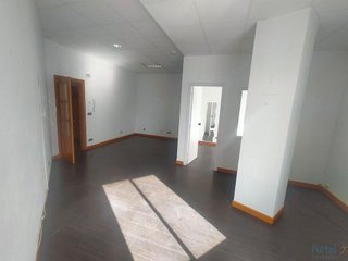 Oficina en alquiler en Plaza España - Villa Pilar - Reyes Católicos - Vadillos en Burgos
