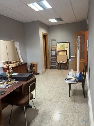 Oficina en alquiler en Plaza España - Villa Pilar - Reyes Católicos - Vadillos en Burgos