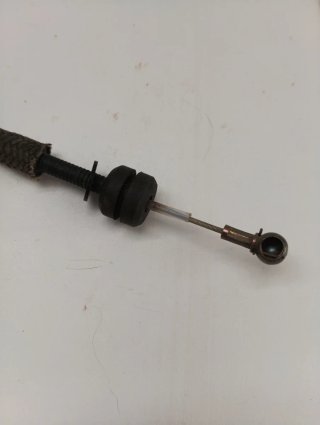 Opel Kadet y Astra, cable acelerador.