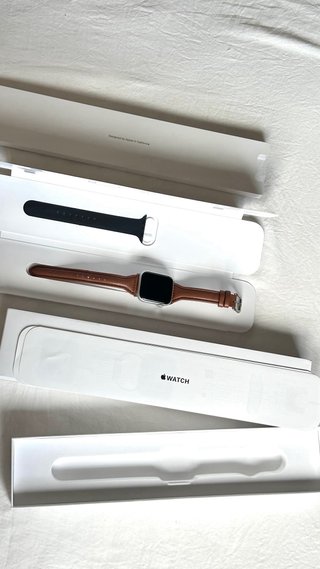 Apple Watch Series 5 GPS 40mm Plata Marrón