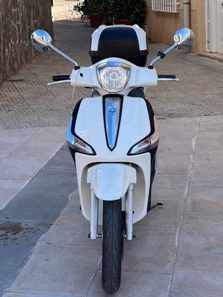 Piaggio Liberty 2018 Blanca 28150km ITV nov