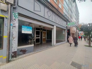 Local comercial en venta en Gamonal en Burgos