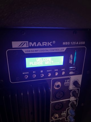 OFERTA: Altavoz autoamplificado MARK Negro