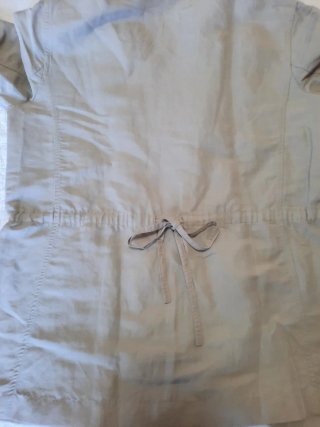 Gabardina corta beige