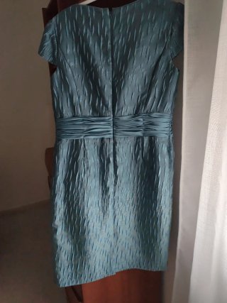 Vestido y chaqueta azul