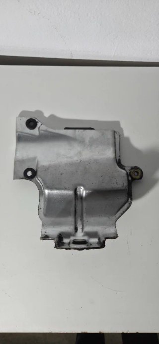 Protector Térmico Nissan Almera N16 YD22 2001