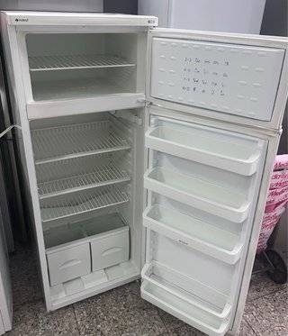 Nevera Indesit