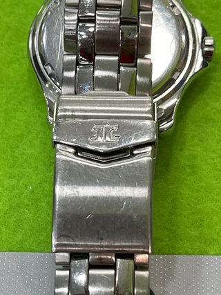 Reloj Festina Cronógrafo Negro y Plateado