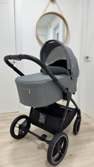 Carro Kinderkraft Nea con capazo