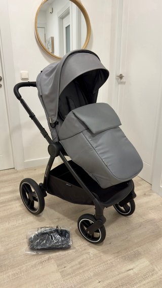 Carro Kinderkraft Nea con capazo