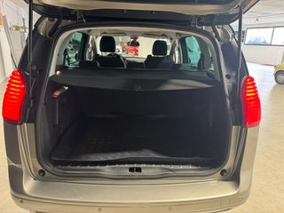 Peugeot 5008 2015