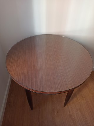 MESA REDONDA EXTENSIBLE VINTAGE – 100€