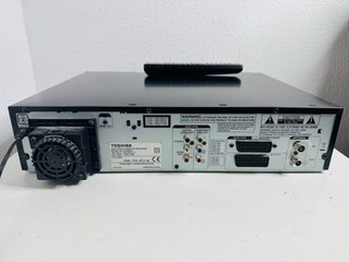 Toshiba DVR80KF: Grabador VHS y Lector DVD