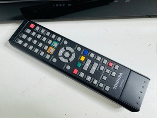 Toshiba DVR80KF: Grabador VHS y Lector DVD