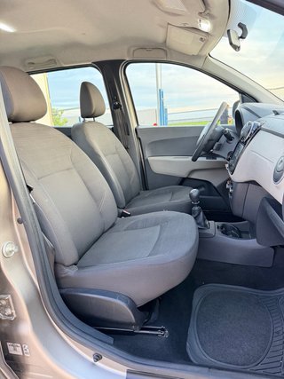 Dacia Lodgy 2012